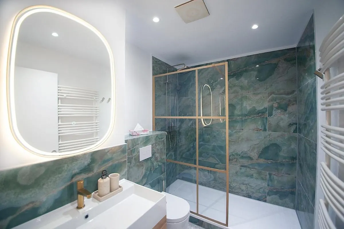 Berlin Hautnah! Designer-Apartment An Der Spree アパート